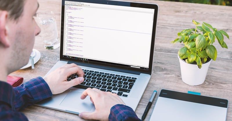 Apprendre le HTML et le CSS facilement : le guide pour débutants