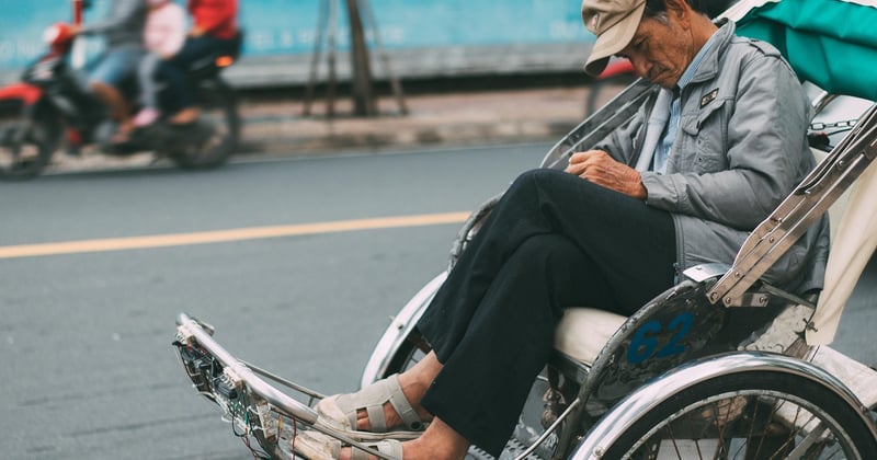 Intelligence artificielle et vie quotidienne : 7 habitudes qui changent tout